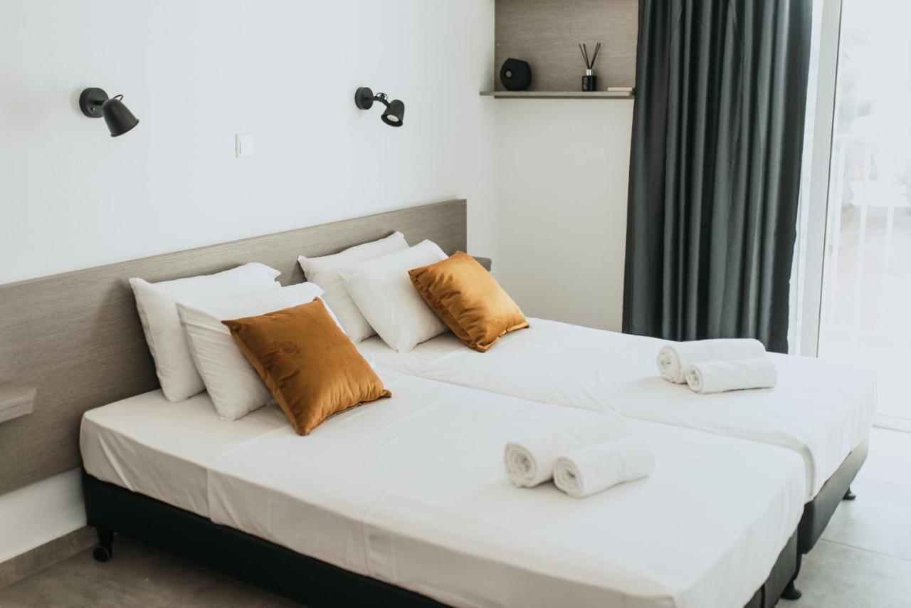Five Keys Apartments Ayia Napa Bagian luar foto