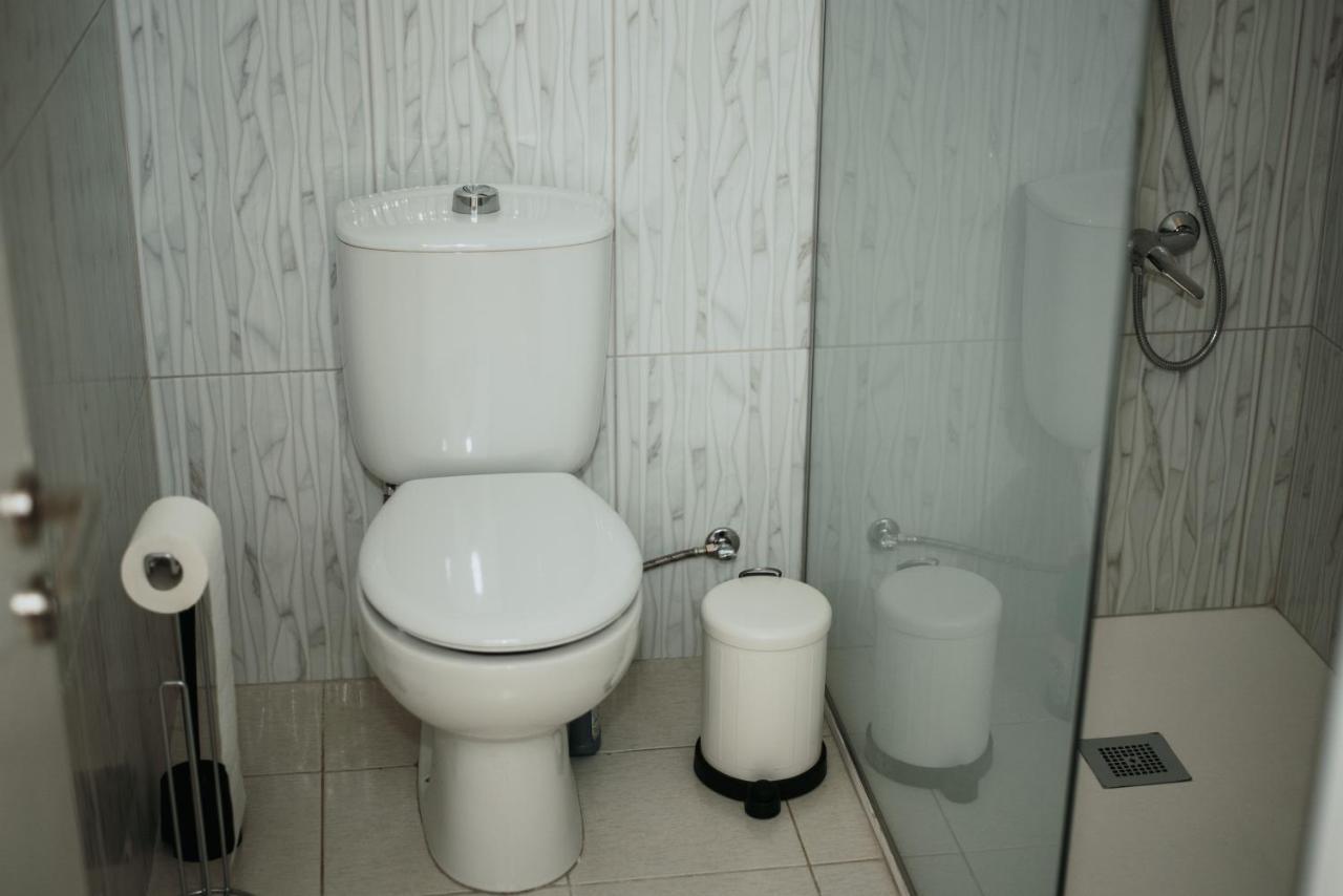 Five Keys Apartments Ayia Napa Bagian luar foto